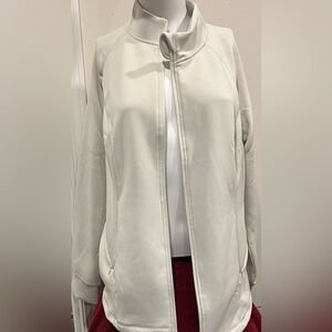 32 Degrees Women's Classic Cream Utility Jacket. Size XL. NWT.